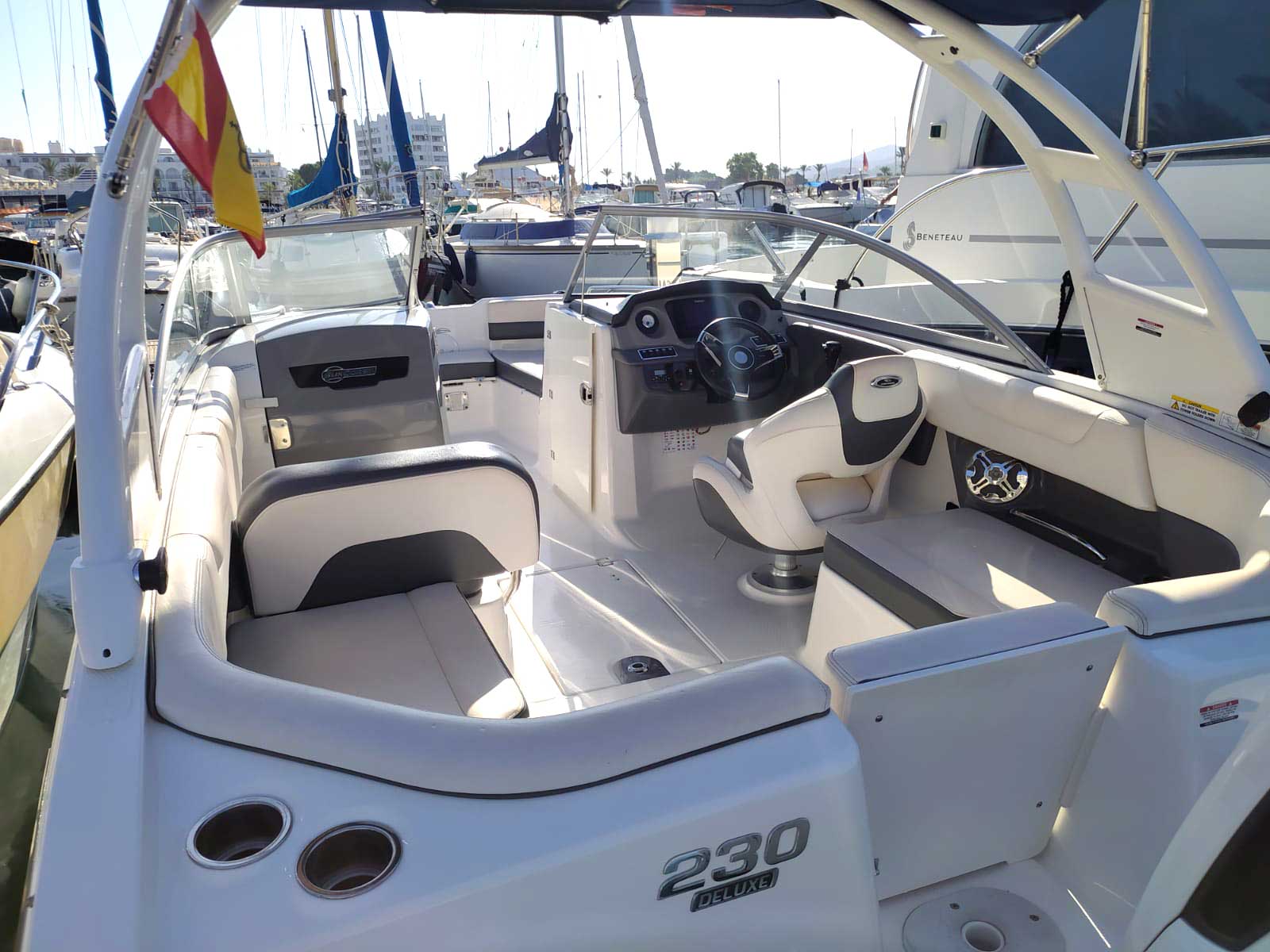 Excursion en bateau privé avec plongée en apnée et coucher de soleil – Image 9